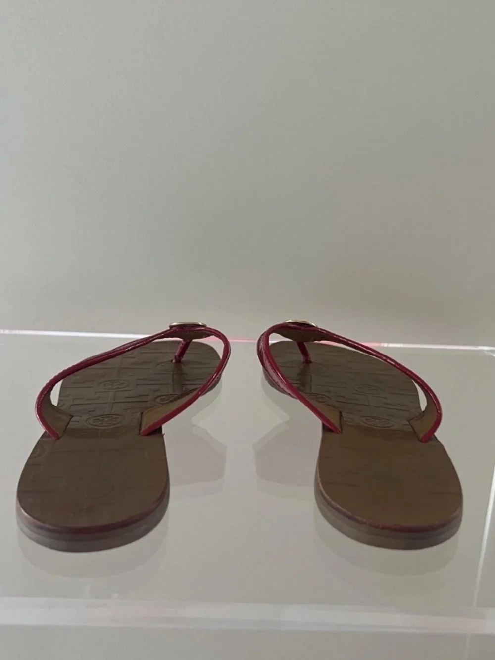 Tory Burch Thora leather sandals Womens Size 6m Gold Signature Logo